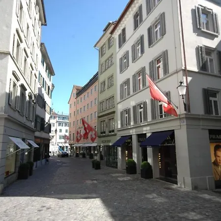 At Famous Storchengasse - Stork 45